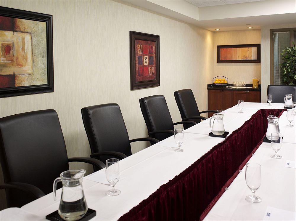 Waterfront Hotel Downtown Burlington Facilities photo